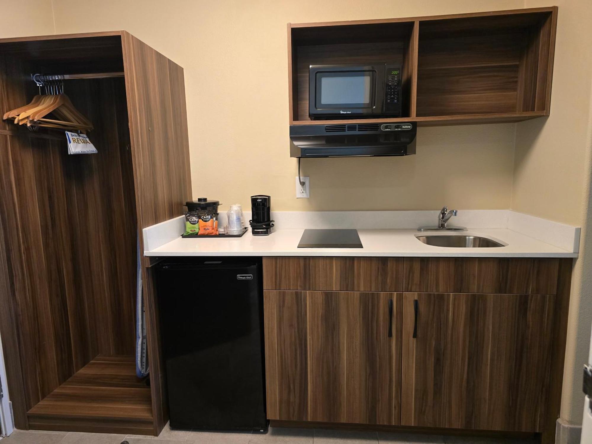 Best Western Casa Villa Suites Harlingen Exterior foto