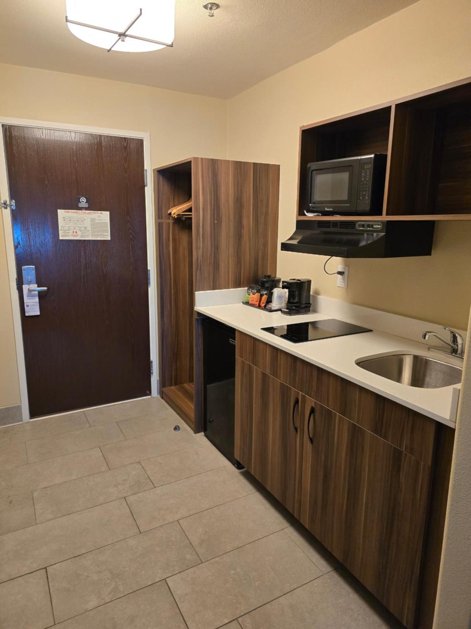 Best Western Casa Villa Suites Harlingen Exterior foto
